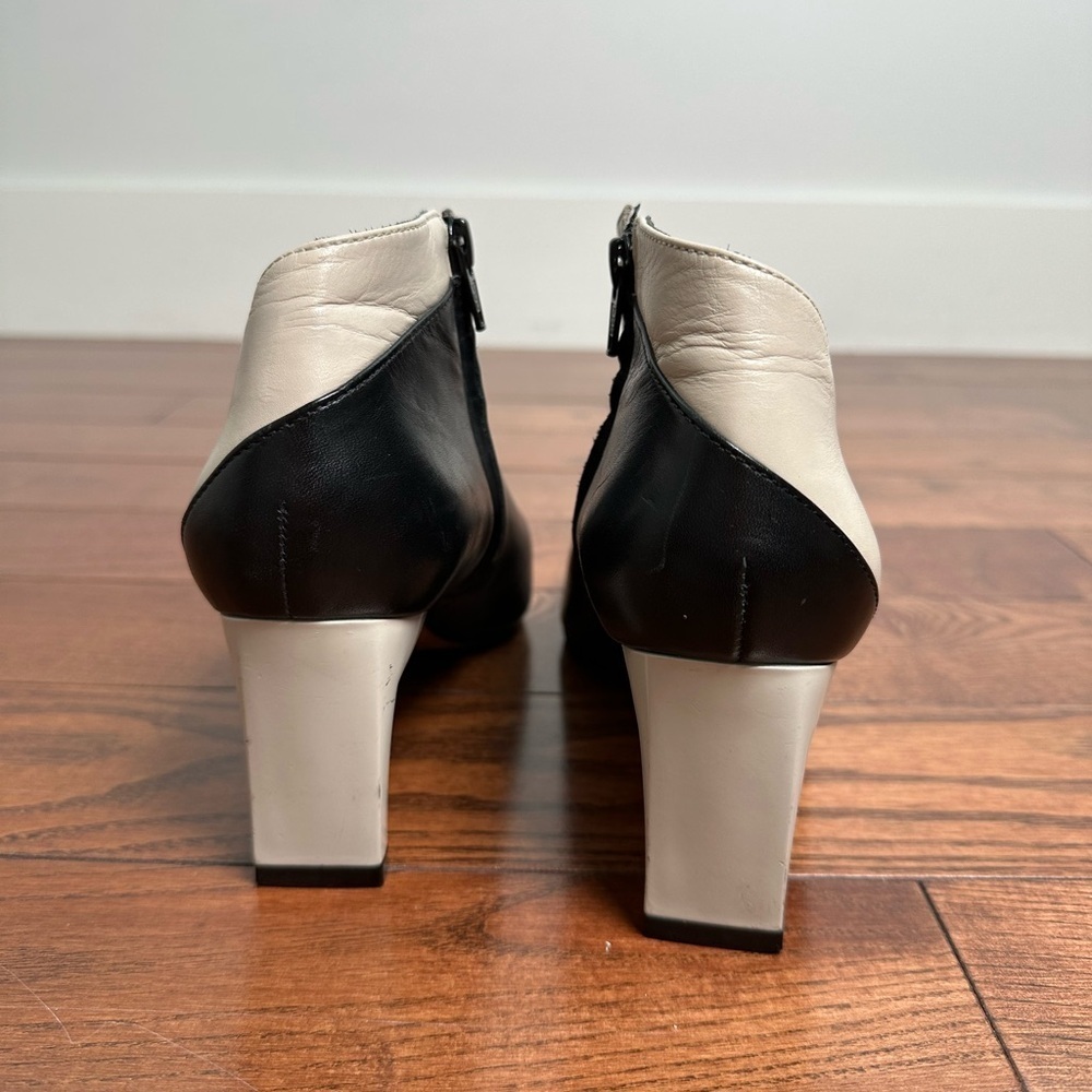 Zvelle Electra Pointed Toe Ankle Booties - Made in Brazil - Picture 5 of 12